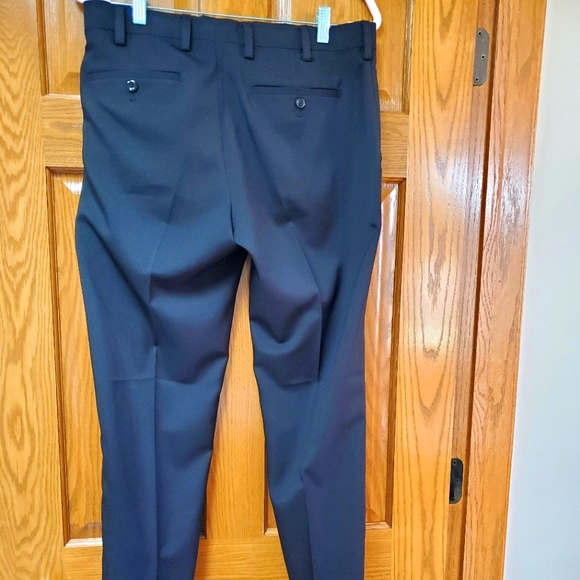 Men's dress pants - Picture 2 of 5